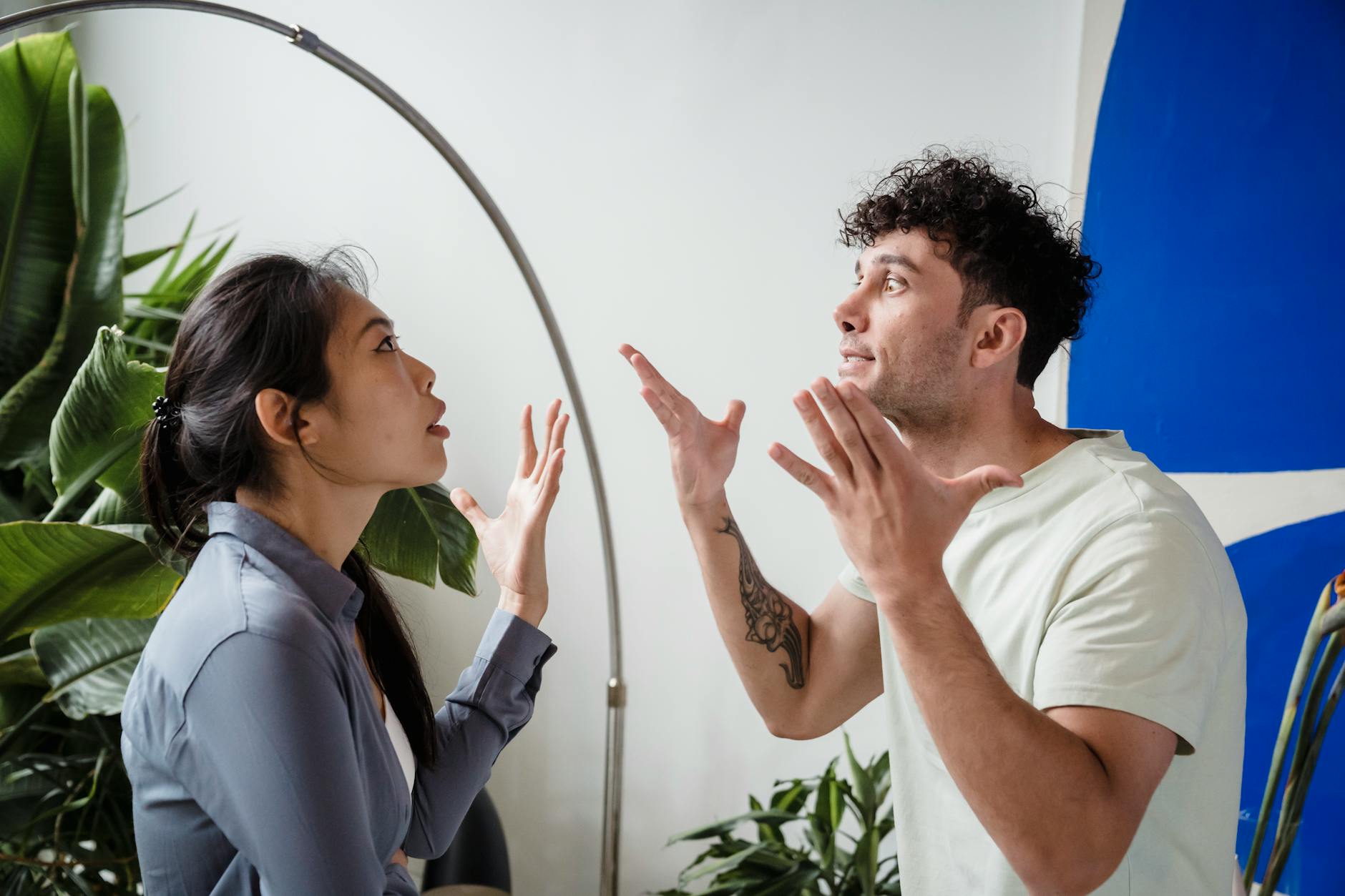 Language Barriers in International Relationships: How to Bridge Them